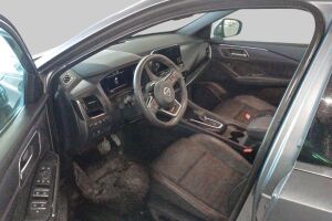 Nissan Qashqai esikatselu 1