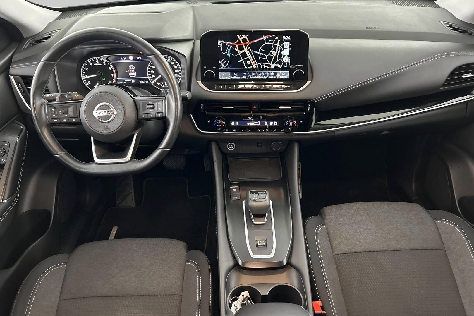 Nissan Qashqai iso kuva 10