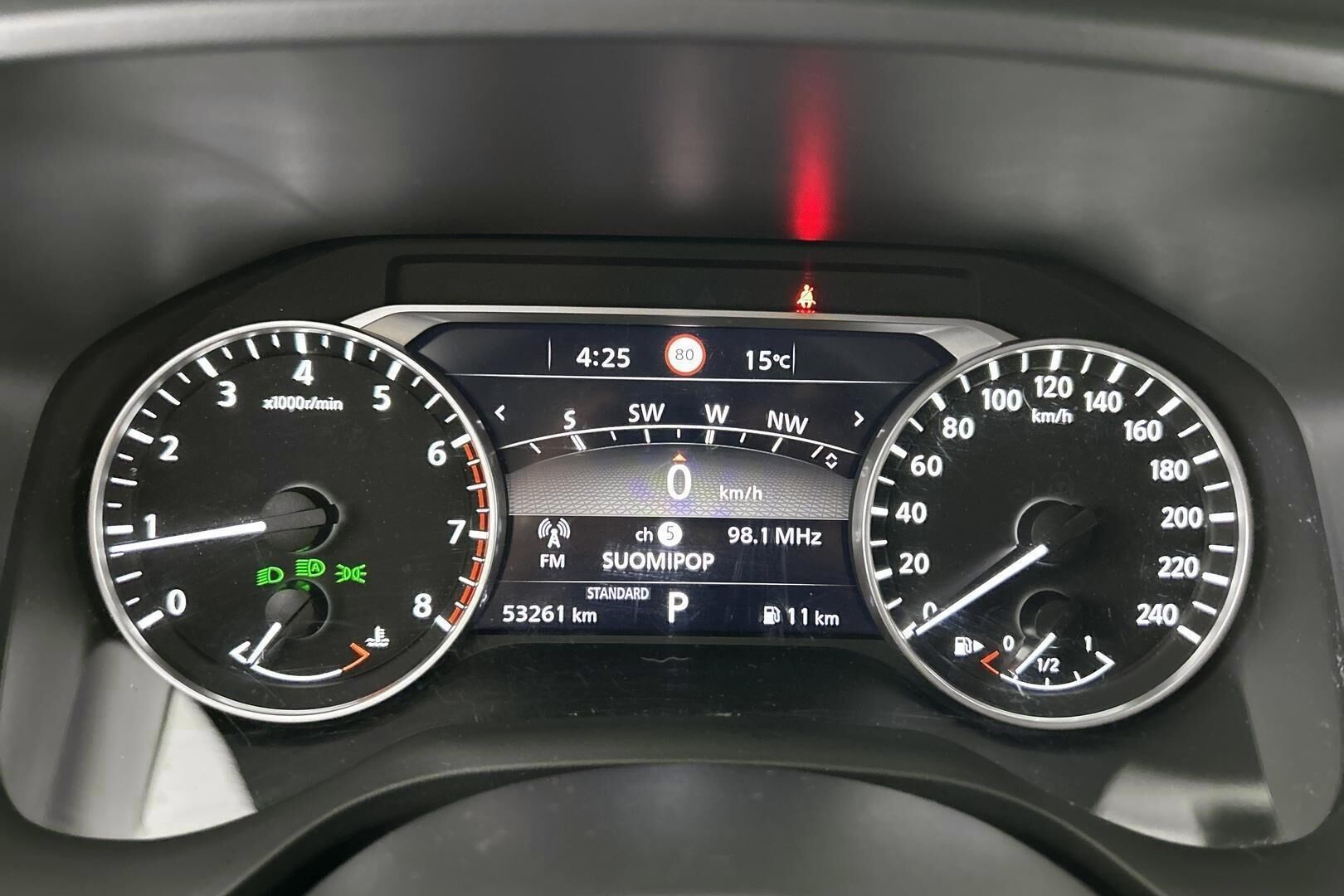 Nissan Qashqai iso kuva 14