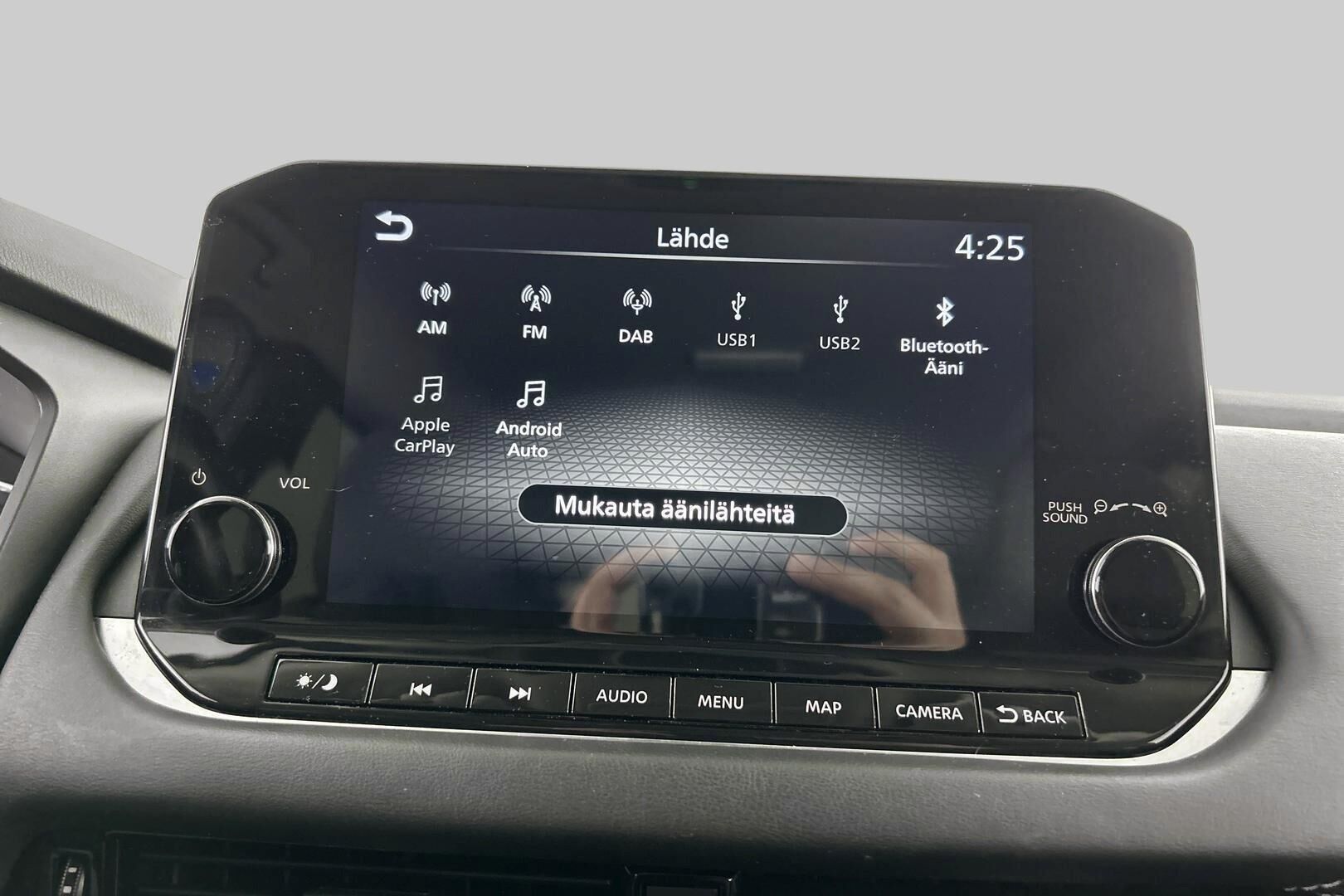 Nissan Qashqai iso kuva 22