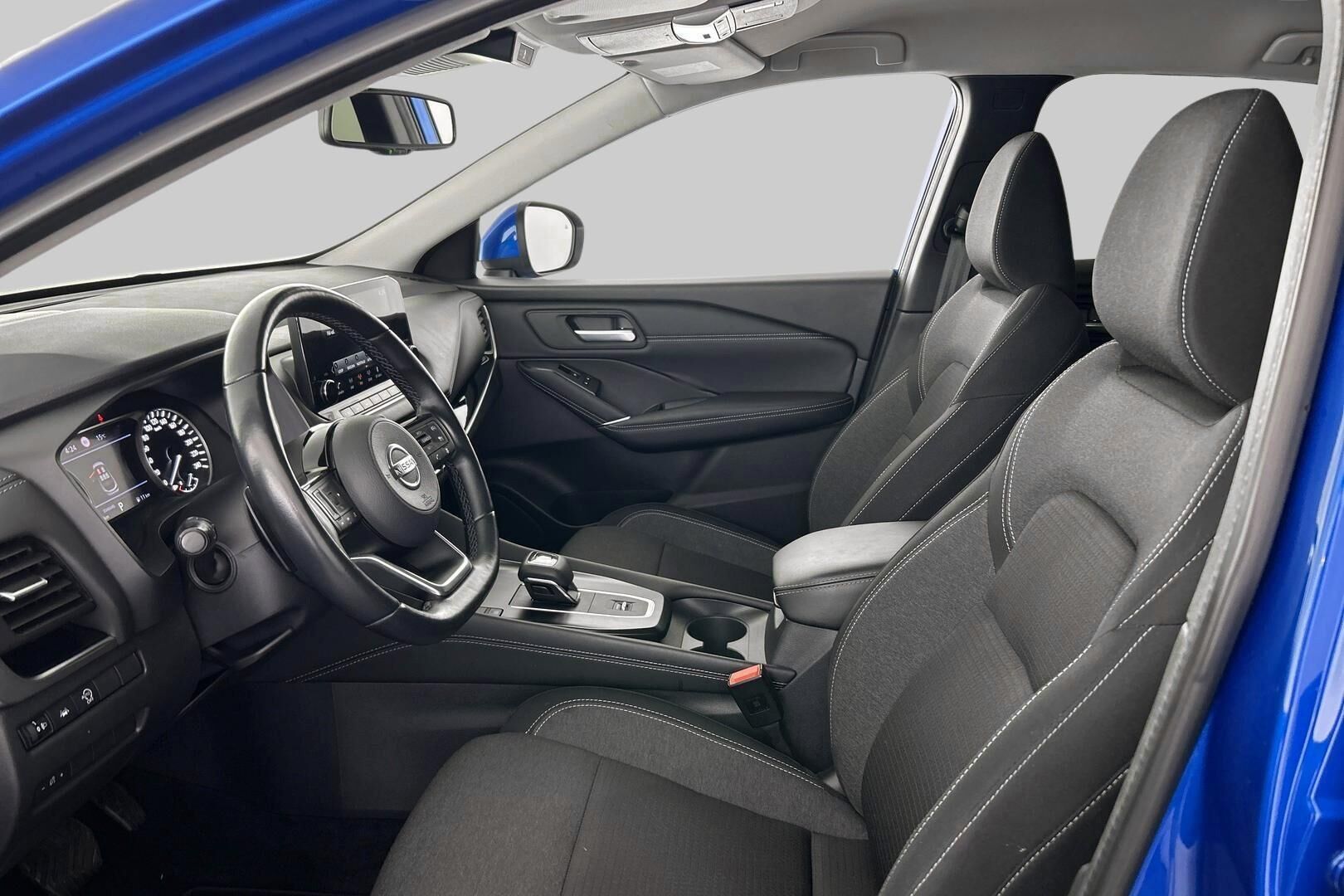 Nissan Qashqai iso kuva 9