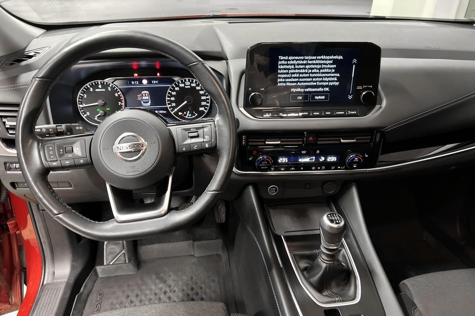 Nissan Qashqai iso kuva 17