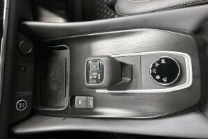 Nissan Qashqai esikatselu 12