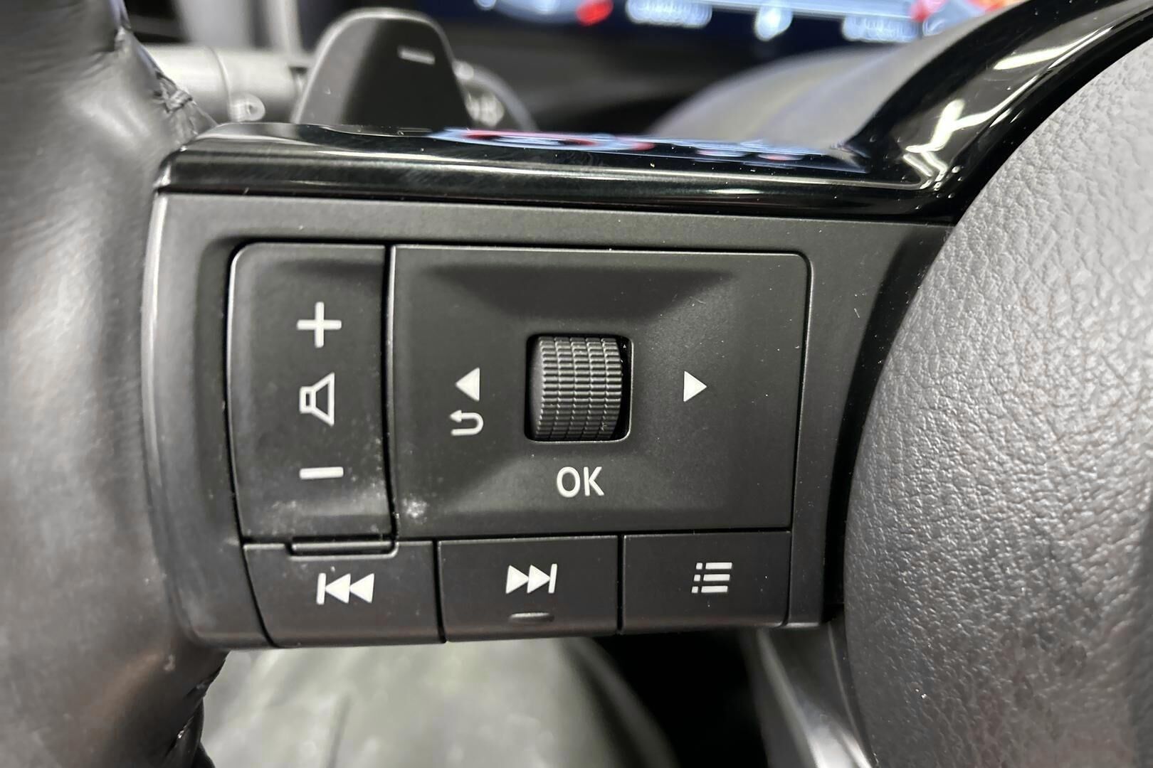 Nissan Qashqai iso kuva 19