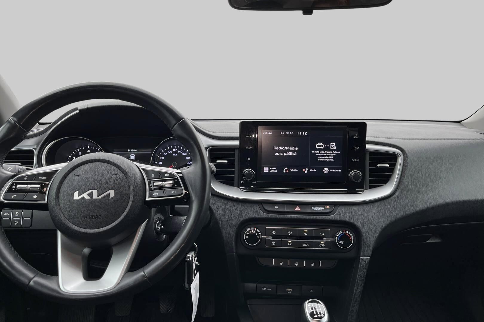 Kia Ceed iso kuva 1
