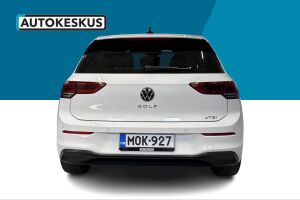 Volkswagen Golf esikatselu 6