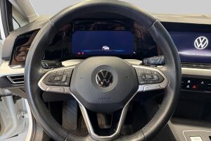 Volkswagen Golf esikatselu 16