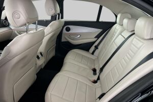 Mercedes-Benz E esikatselu 7