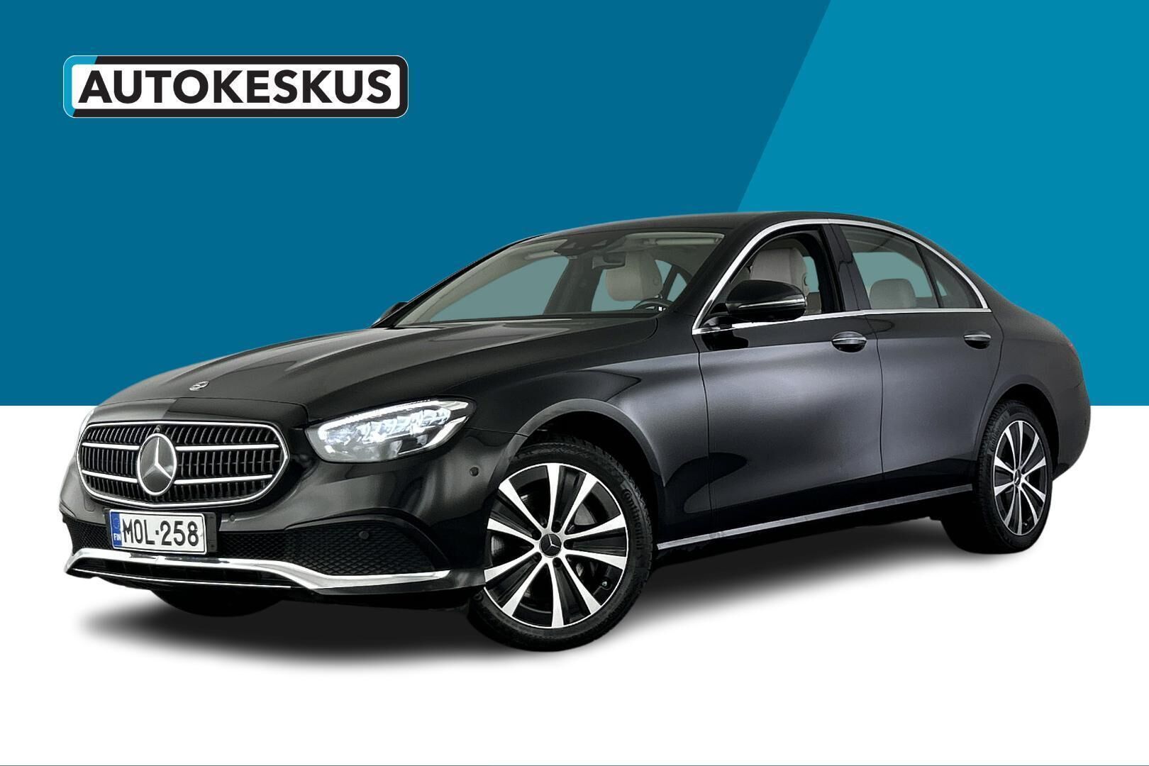 Mercedes-Benz E iso kuva 20