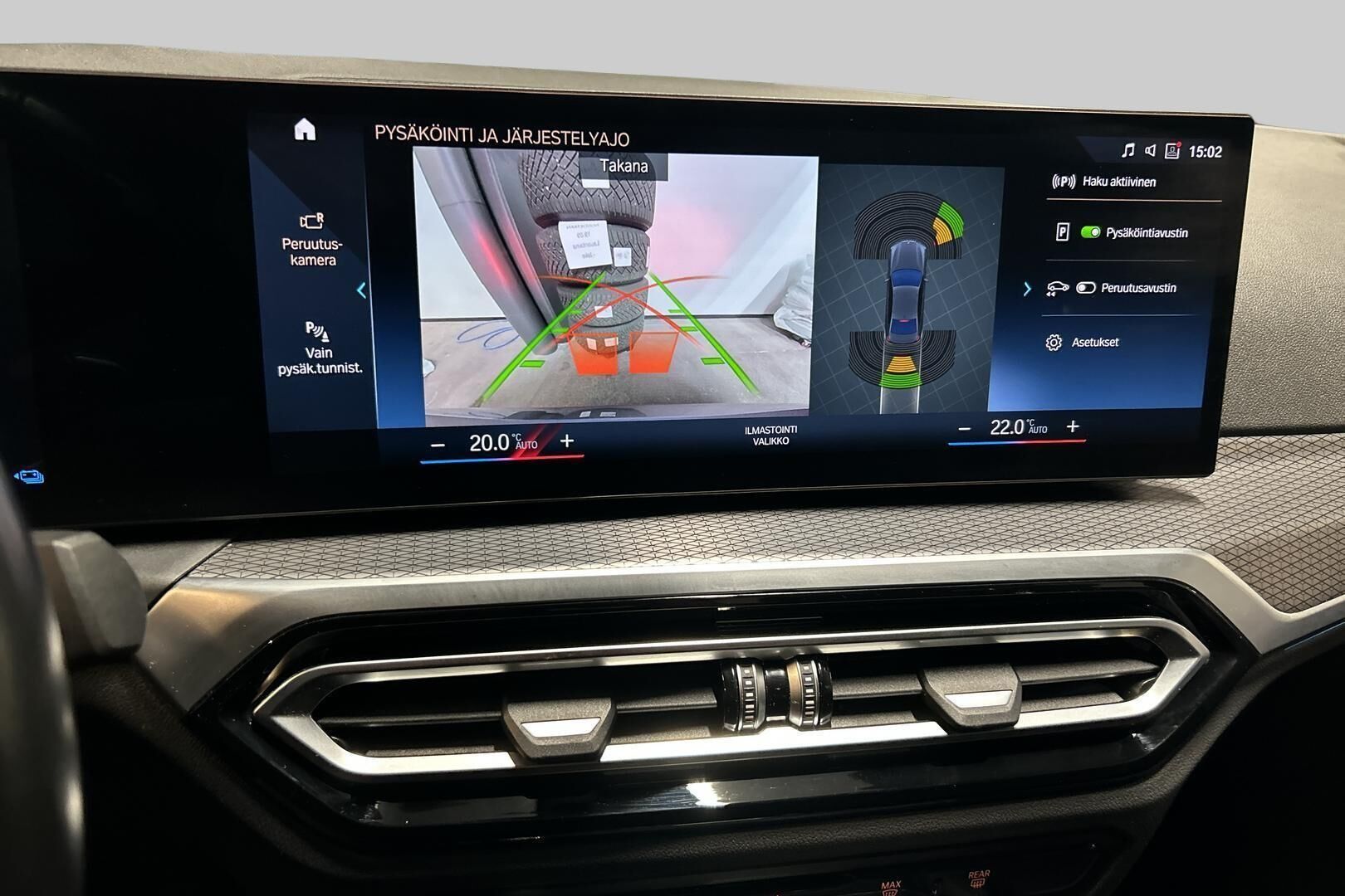 BMW 3-sarja iso kuva 15
