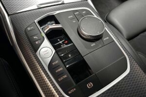 BMW 3-sarja esikatselu 22