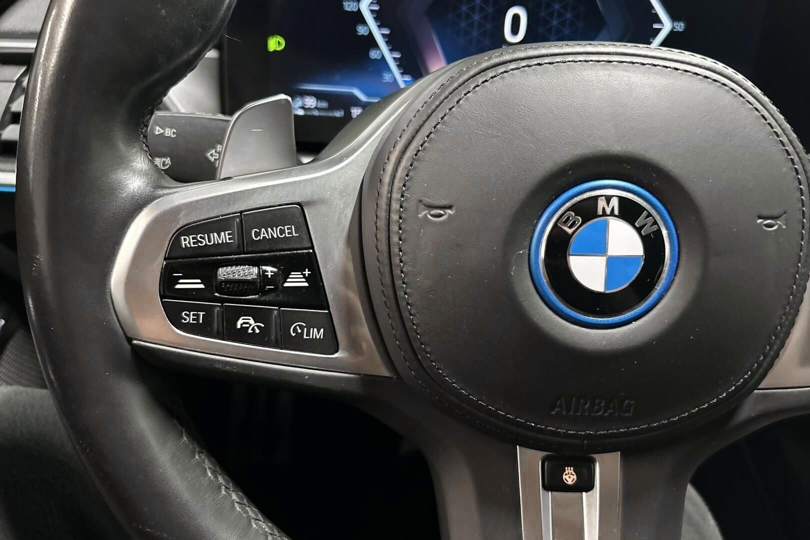 BMW 3-sarja iso kuva 25