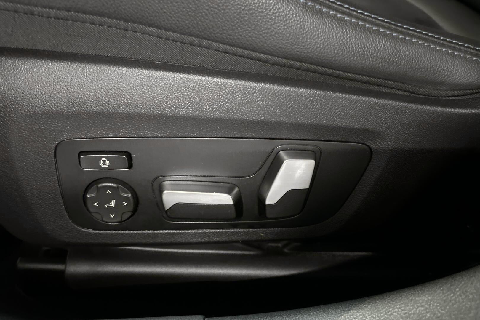BMW 3-sarja iso kuva 34