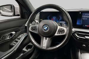BMW 3-sarja esikatselu 35