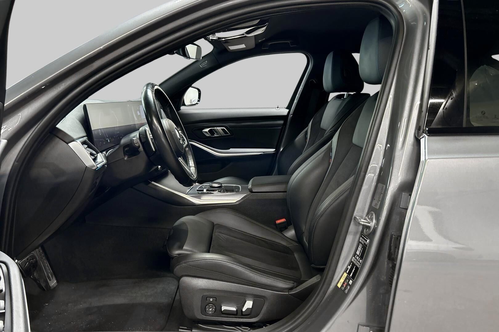 BMW 3-sarja iso kuva 9