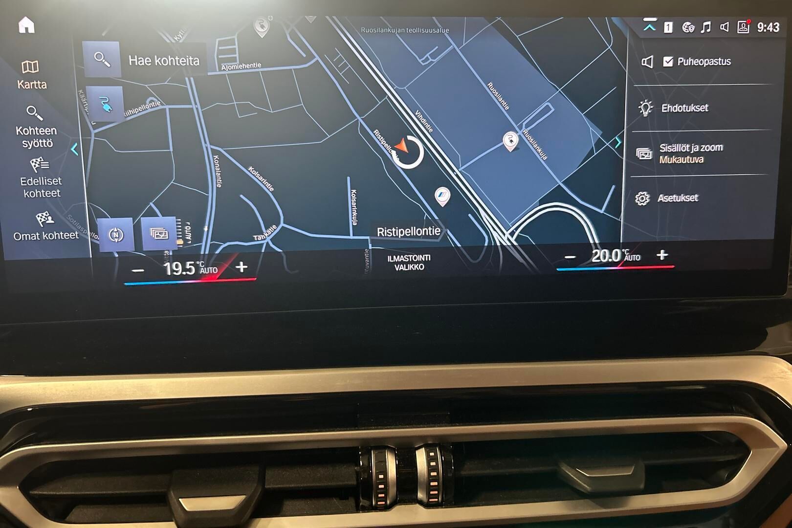 BMW i4 iso kuva 18