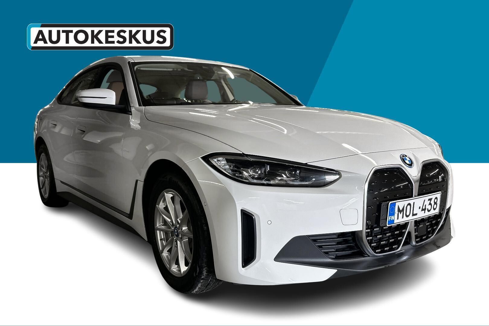 BMW i4 iso kuva 2
