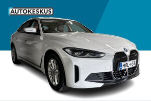 BMW i4 esikatselu 2