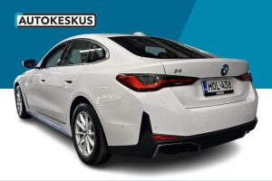BMW i4 esikatselu 6