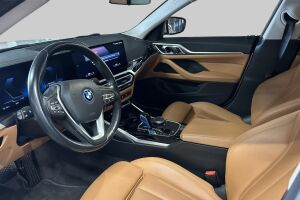 BMW i4 esikatselu 8