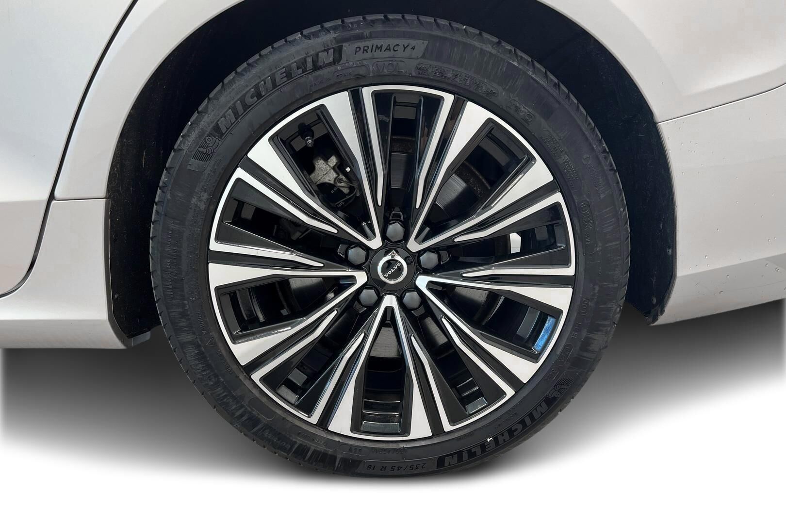Volvo V60 iso kuva 6