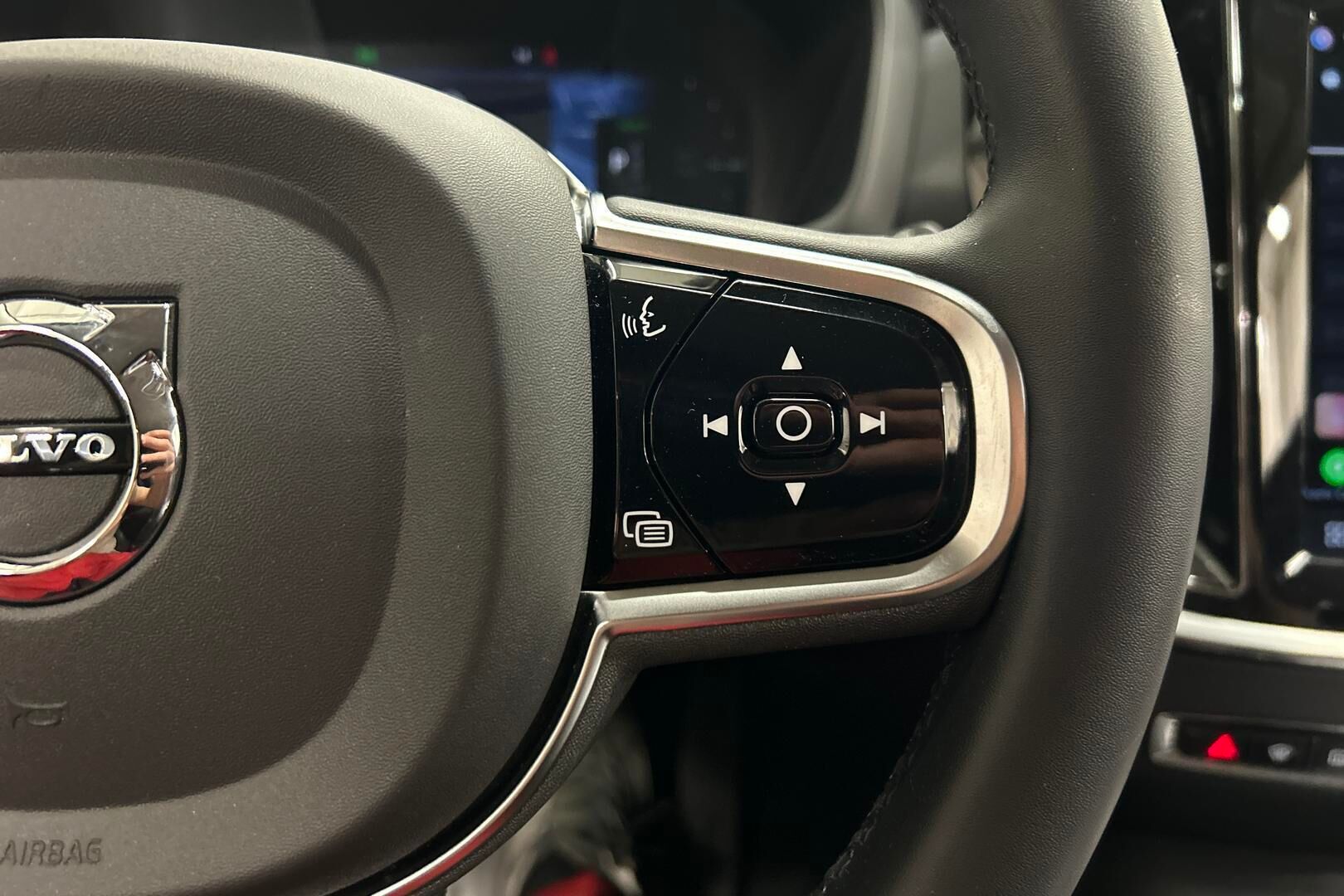 Volvo V60 iso kuva 8
