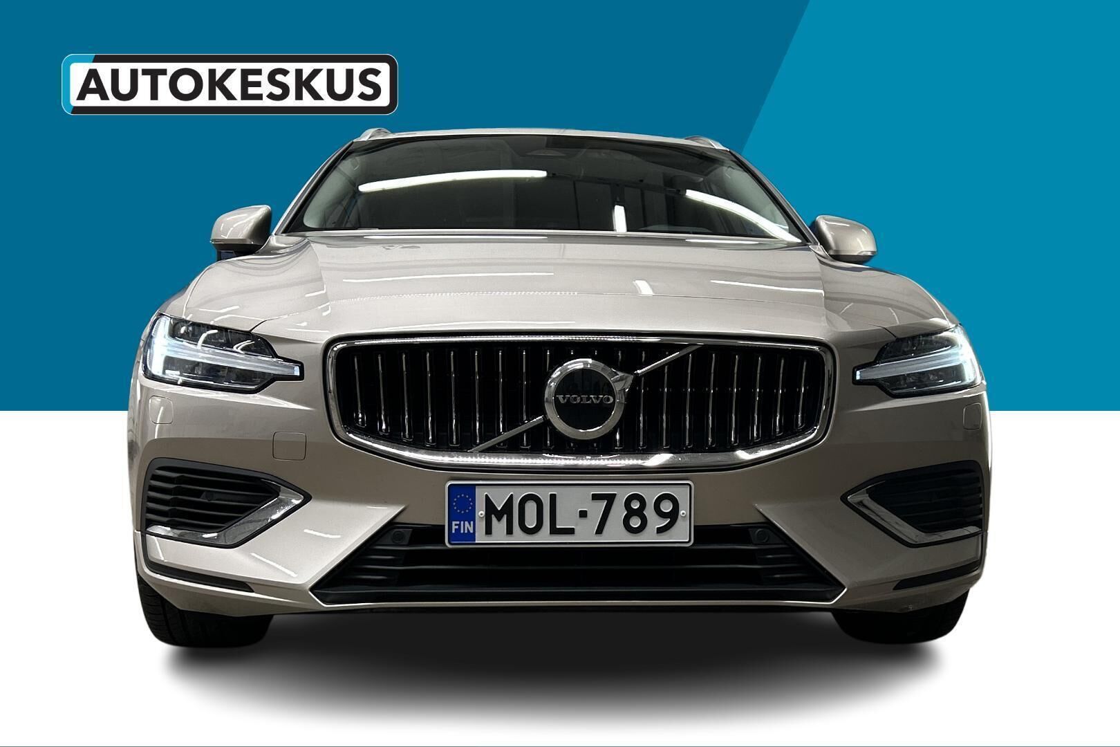 Volvo V60 iso kuva 13
