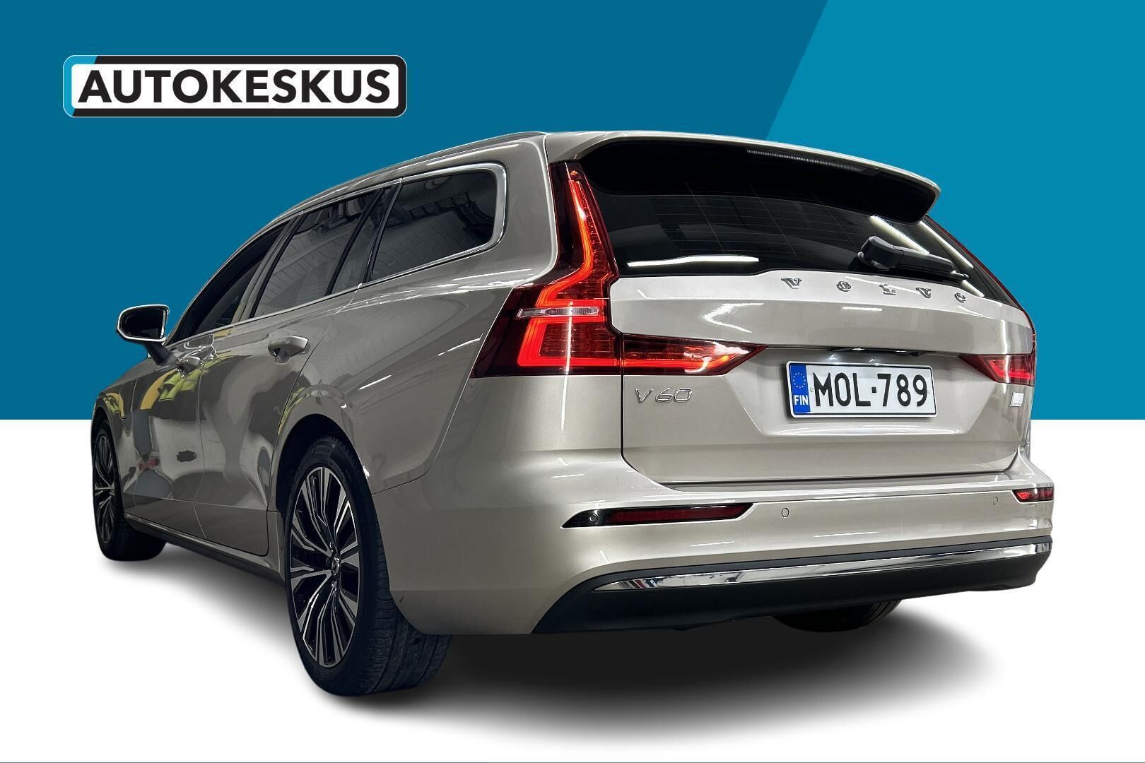 Volvo V60 iso kuva 16