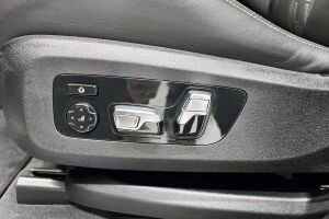 BMW X5 esikatselu 39