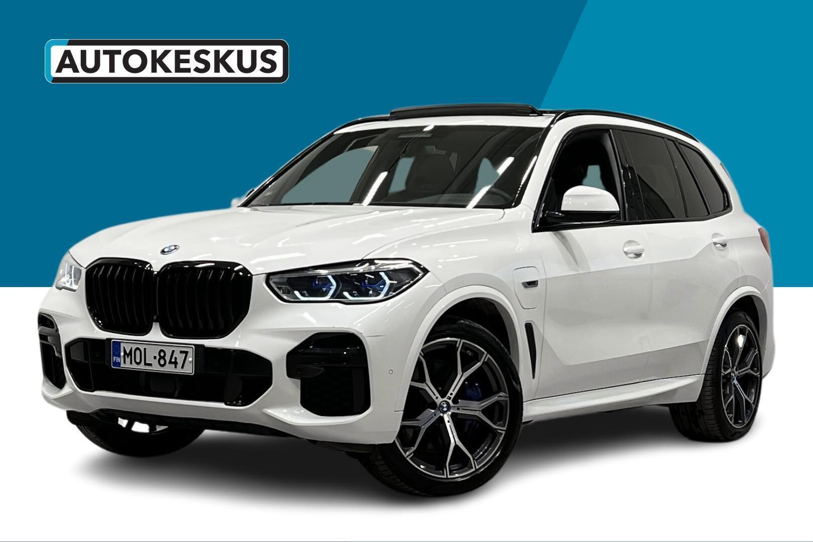 BMW X5 iso kuva 0