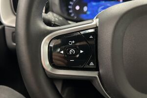 Volvo XC60 esikatselu 17