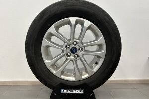 Ford Kuga esikatselu 9