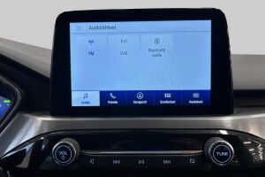 Ford Kuga esikatselu 18