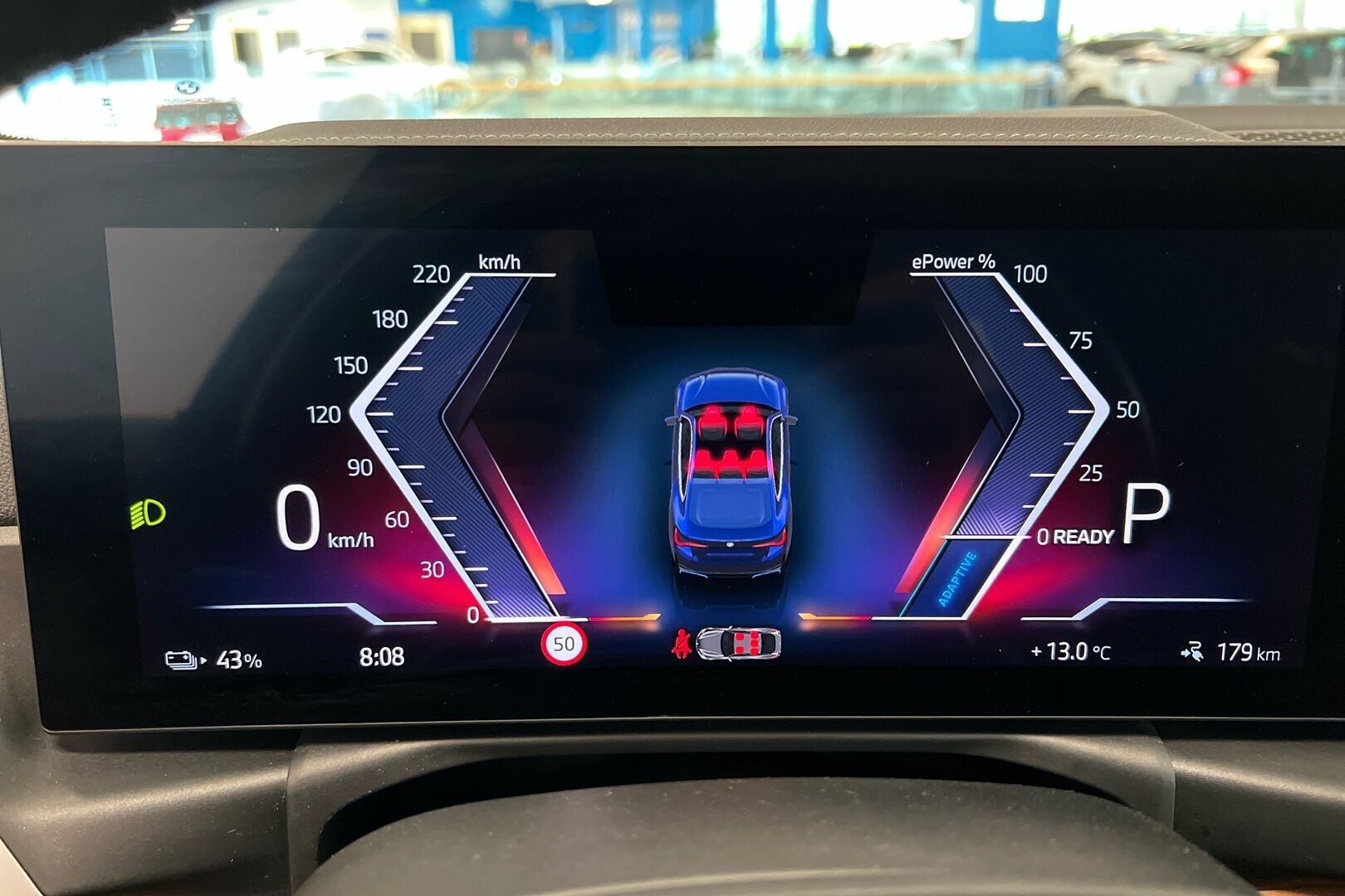 BMW i4 iso kuva 11