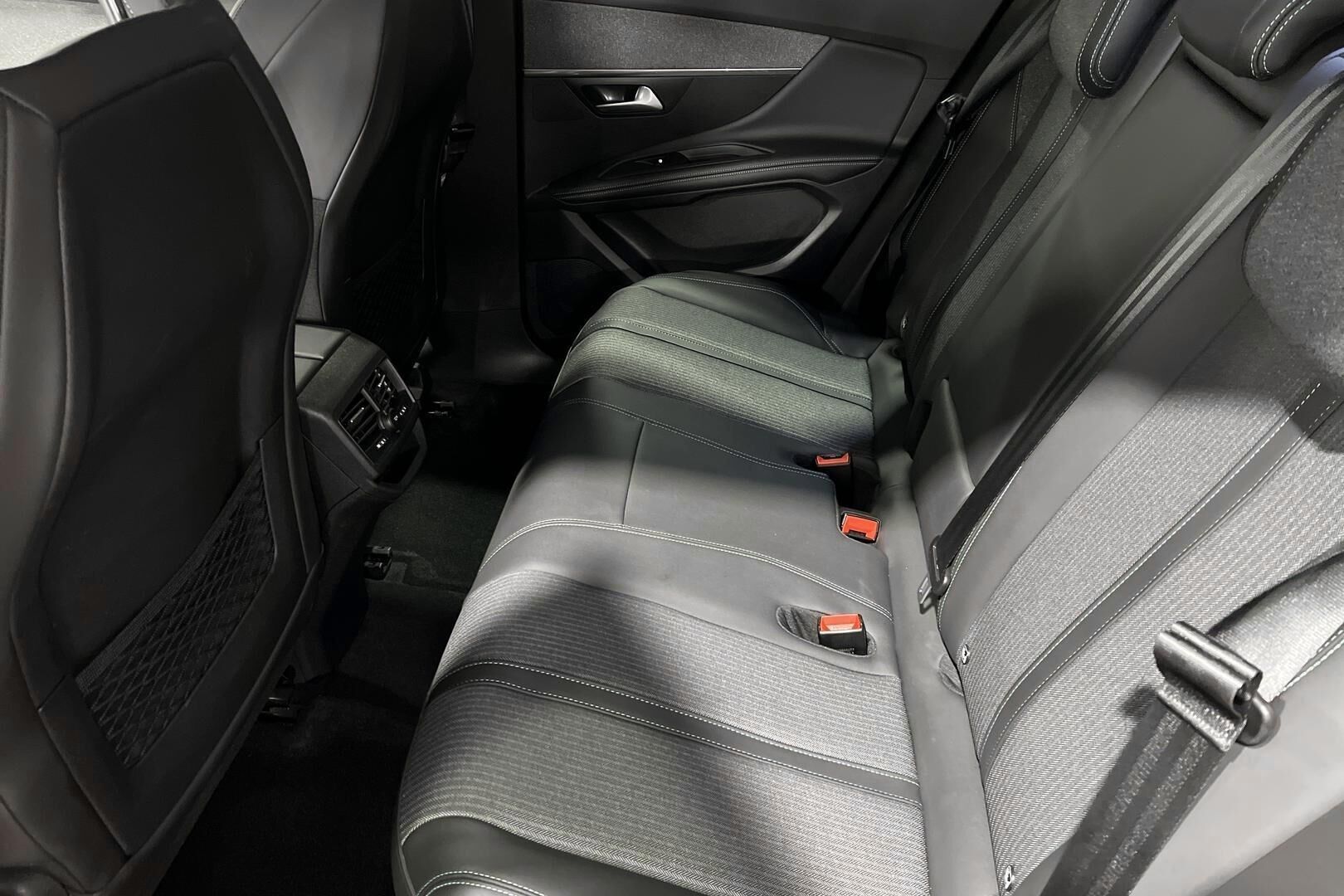 PEUGEOT 3008 iso kuva 10