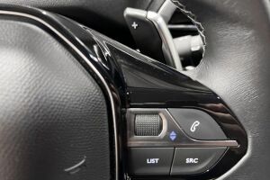 PEUGEOT 3008 esikatselu 17