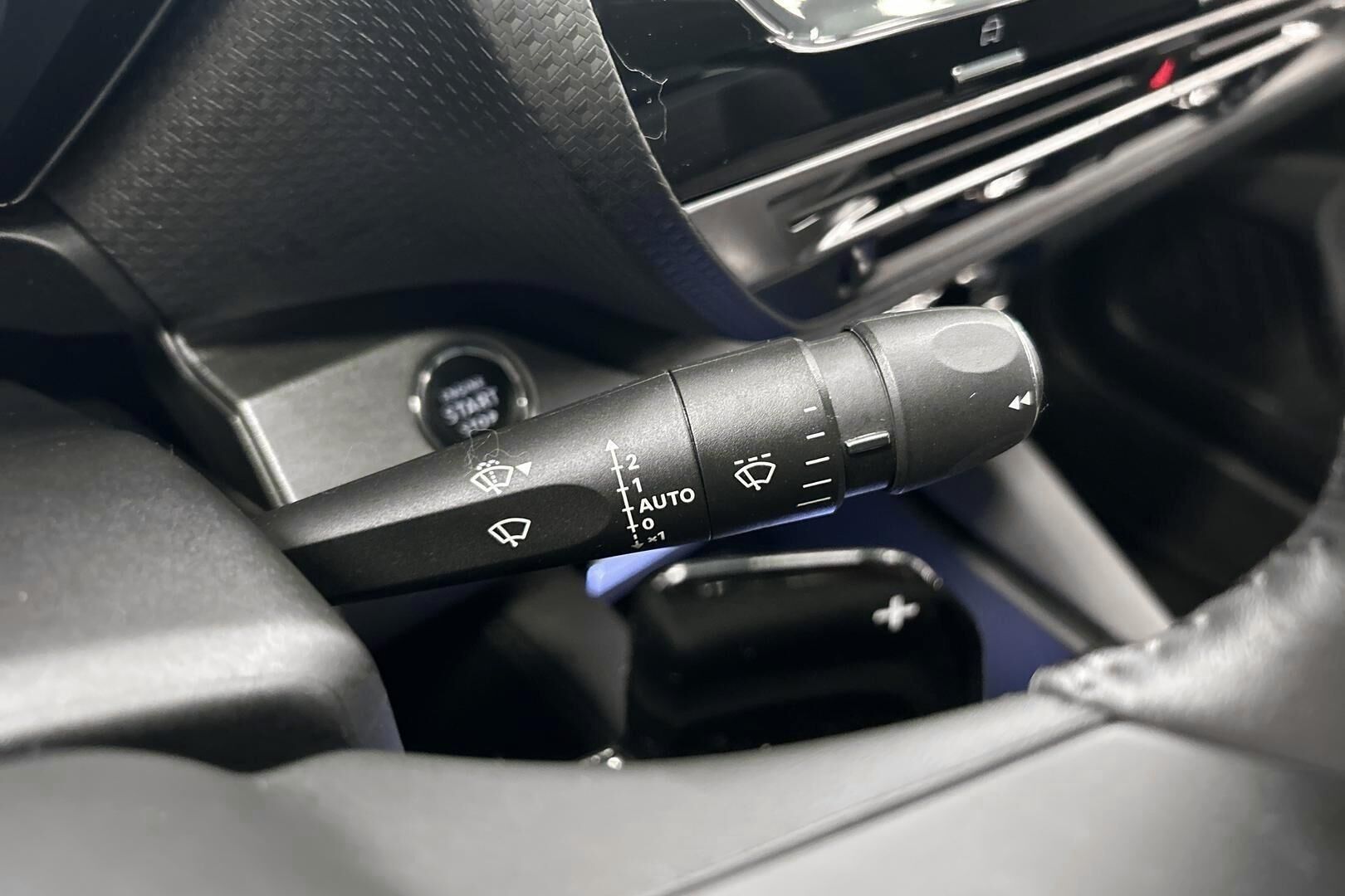 Citroen C5 X iso kuva 14