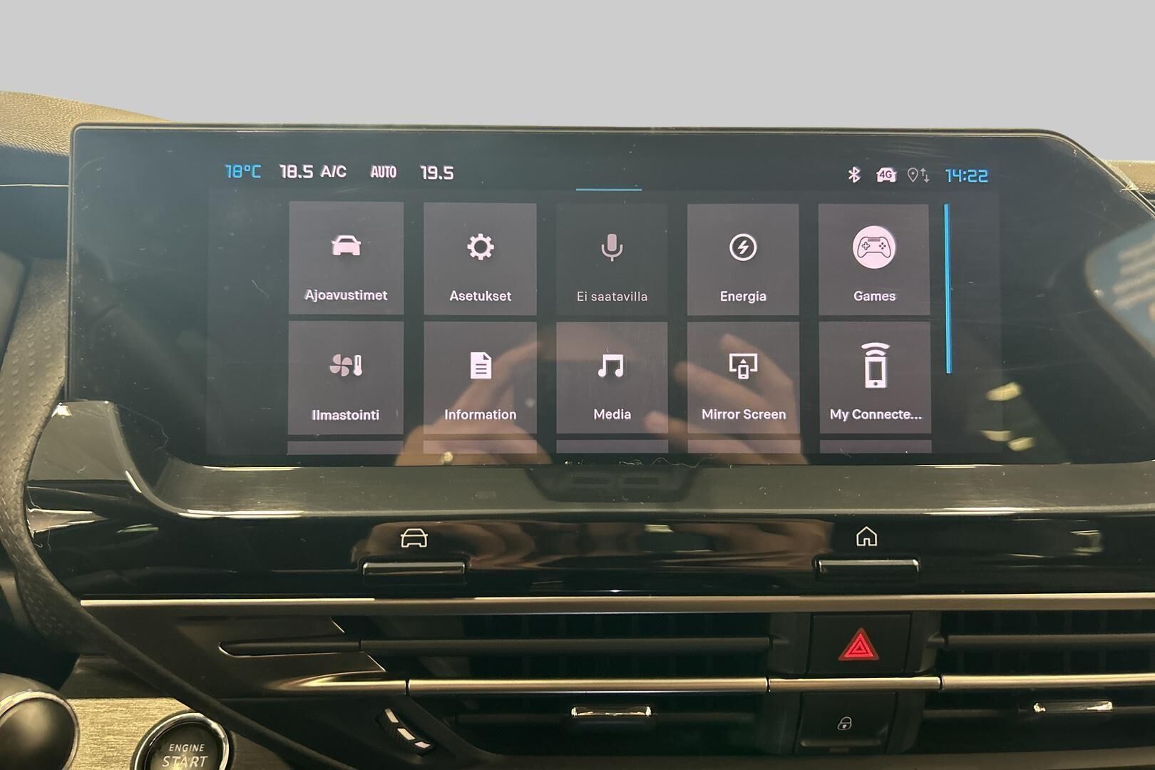 Citroen C5 X iso kuva 18