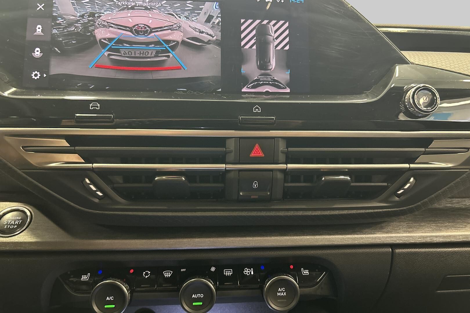Citroen C5 X iso kuva 34