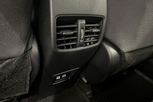 Toyota Corolla Cross esikatselu 21