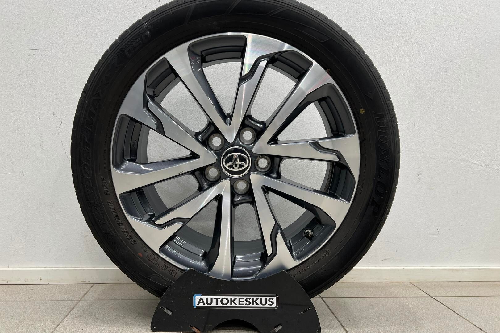 Toyota Corolla Cross iso kuva 22