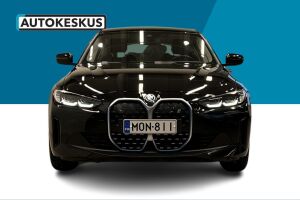 BMW i4 esikatselu 2