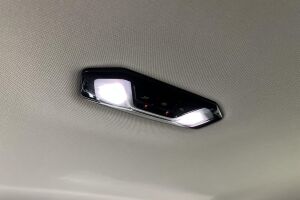 BMW i4 esikatselu 31