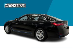 BMW i4 esikatselu 7