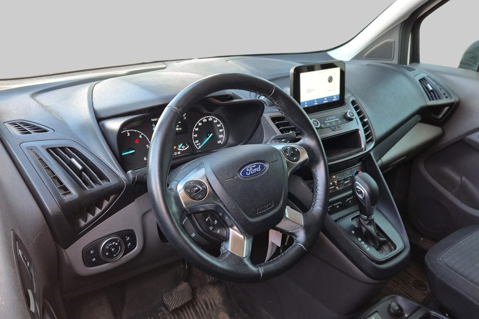 Ford Transit Connect iso kuva 1