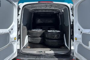 Ford Transit Connect esikatselu 11