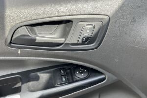 Ford Transit Connect esikatselu 13