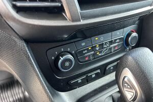 Ford Transit Connect esikatselu 14