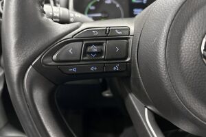 Toyota Yaris esikatselu 12