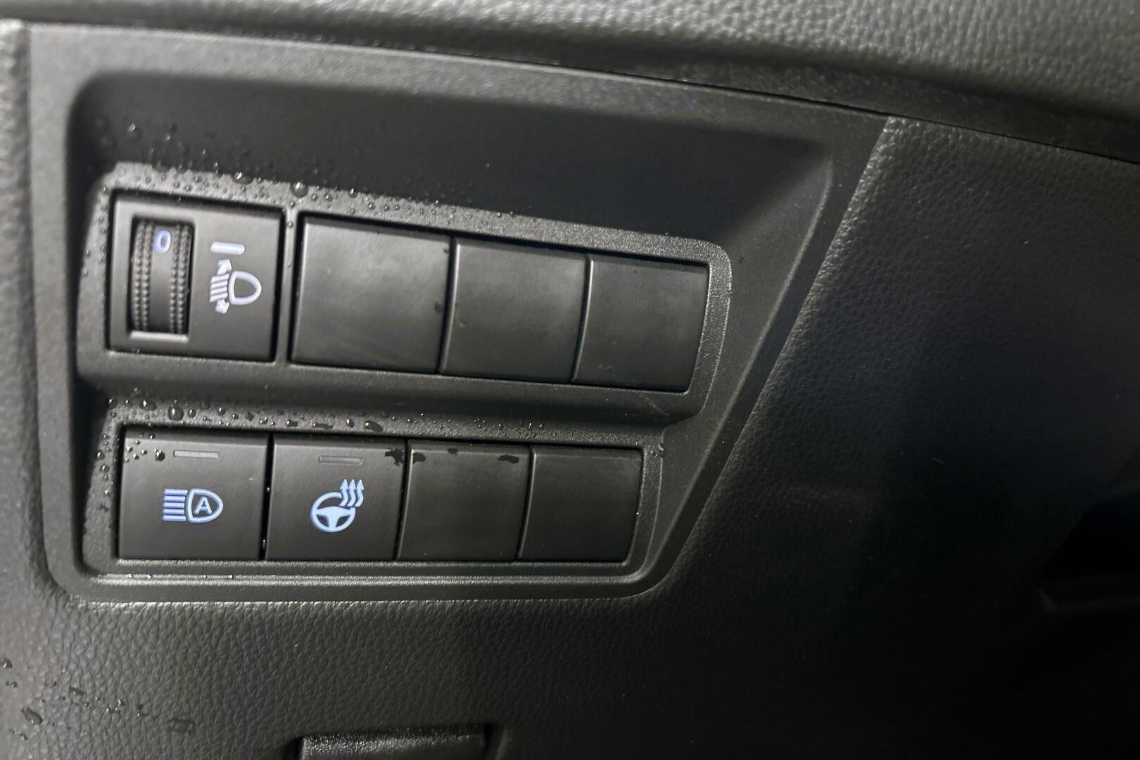 Toyota Yaris iso kuva 20